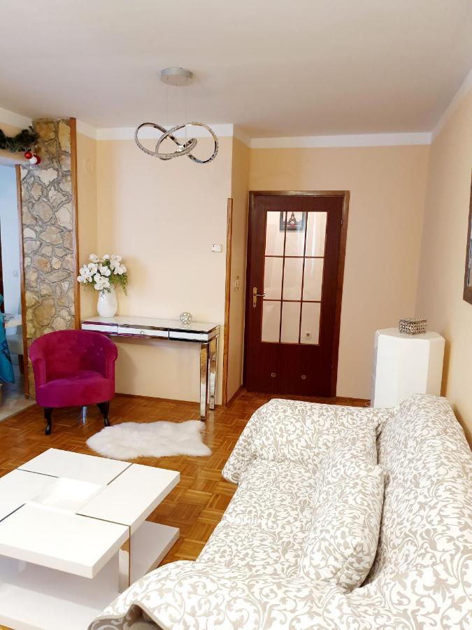 Apartment Zen Пула Екстер'єр фото