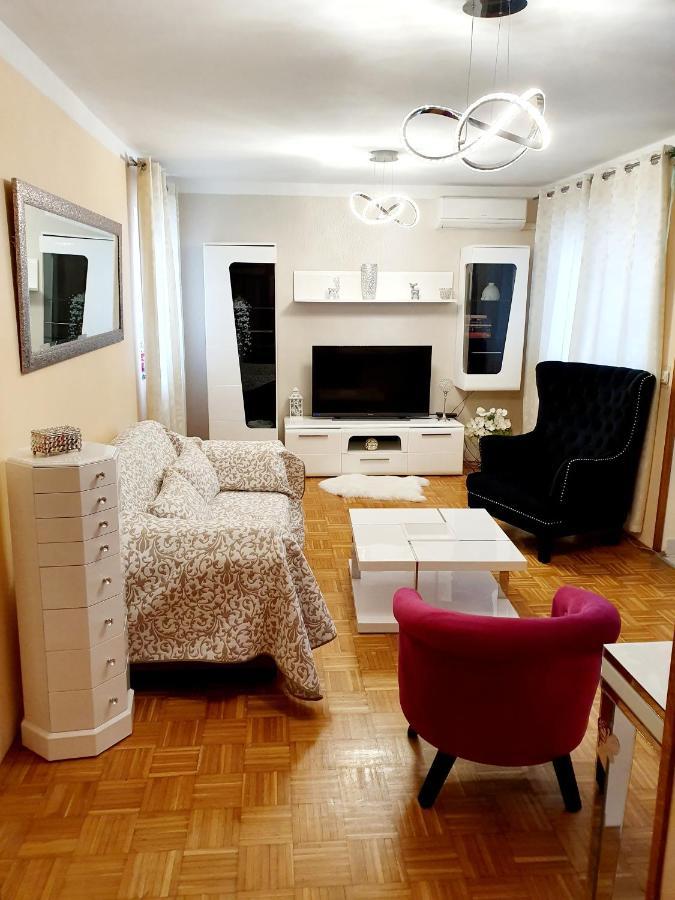 Apartment Zen Пула Екстер'єр фото