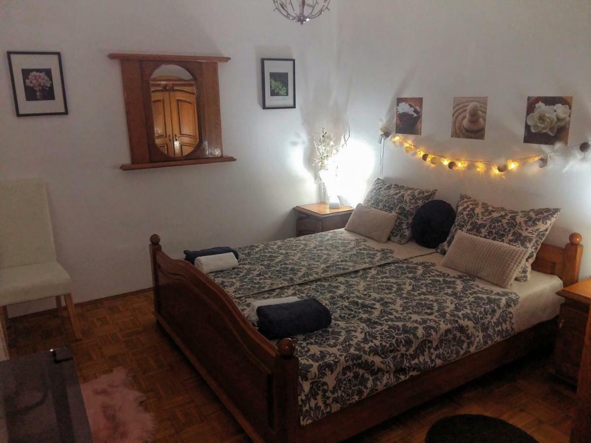 Apartment Zen Пула Екстер'єр фото